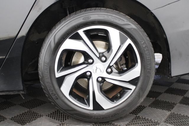 Used 2017 Honda Accord LX image 7