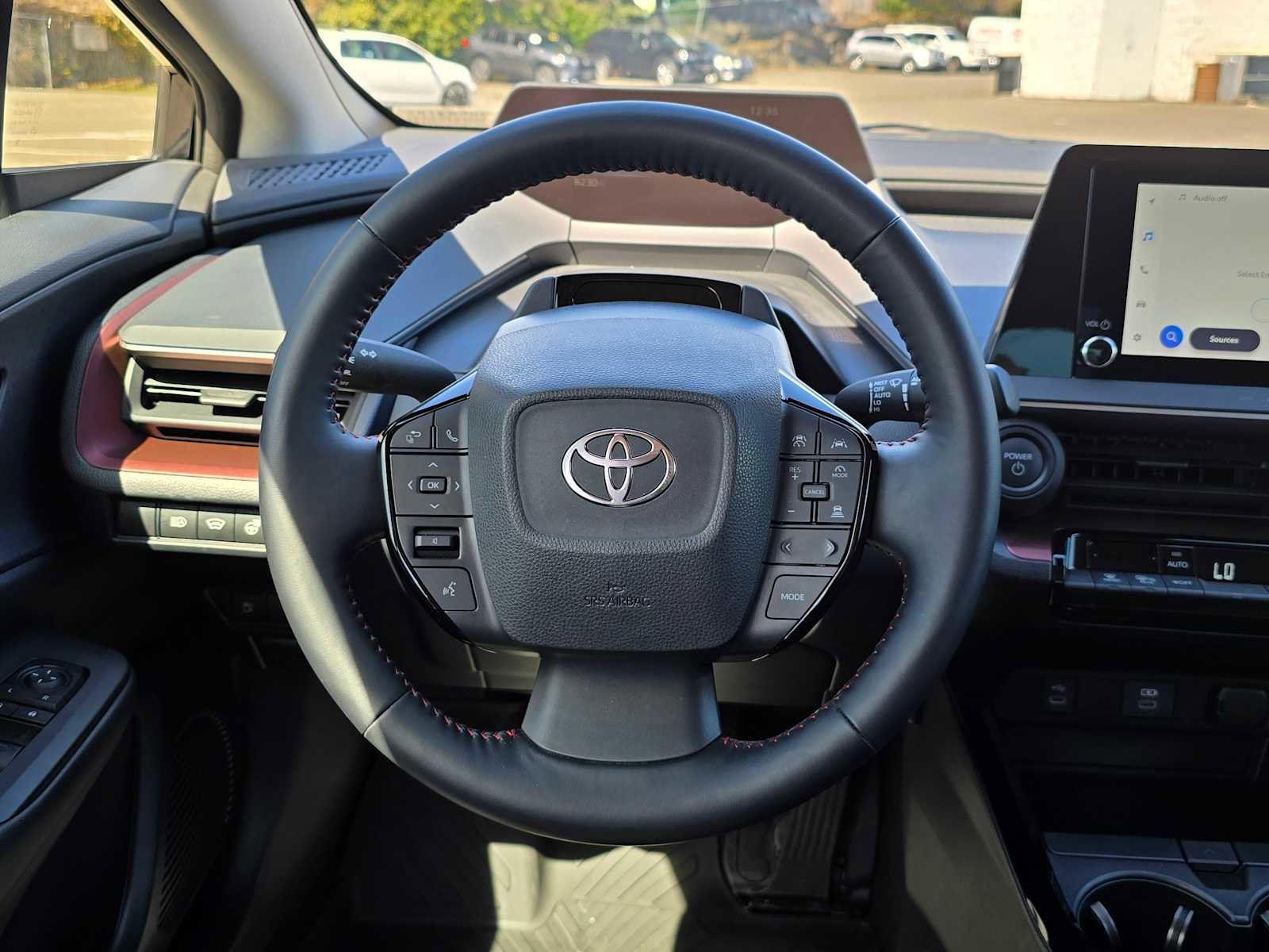 Used 2026 Toyota Prius Plug-In Hybrid FWD image 19