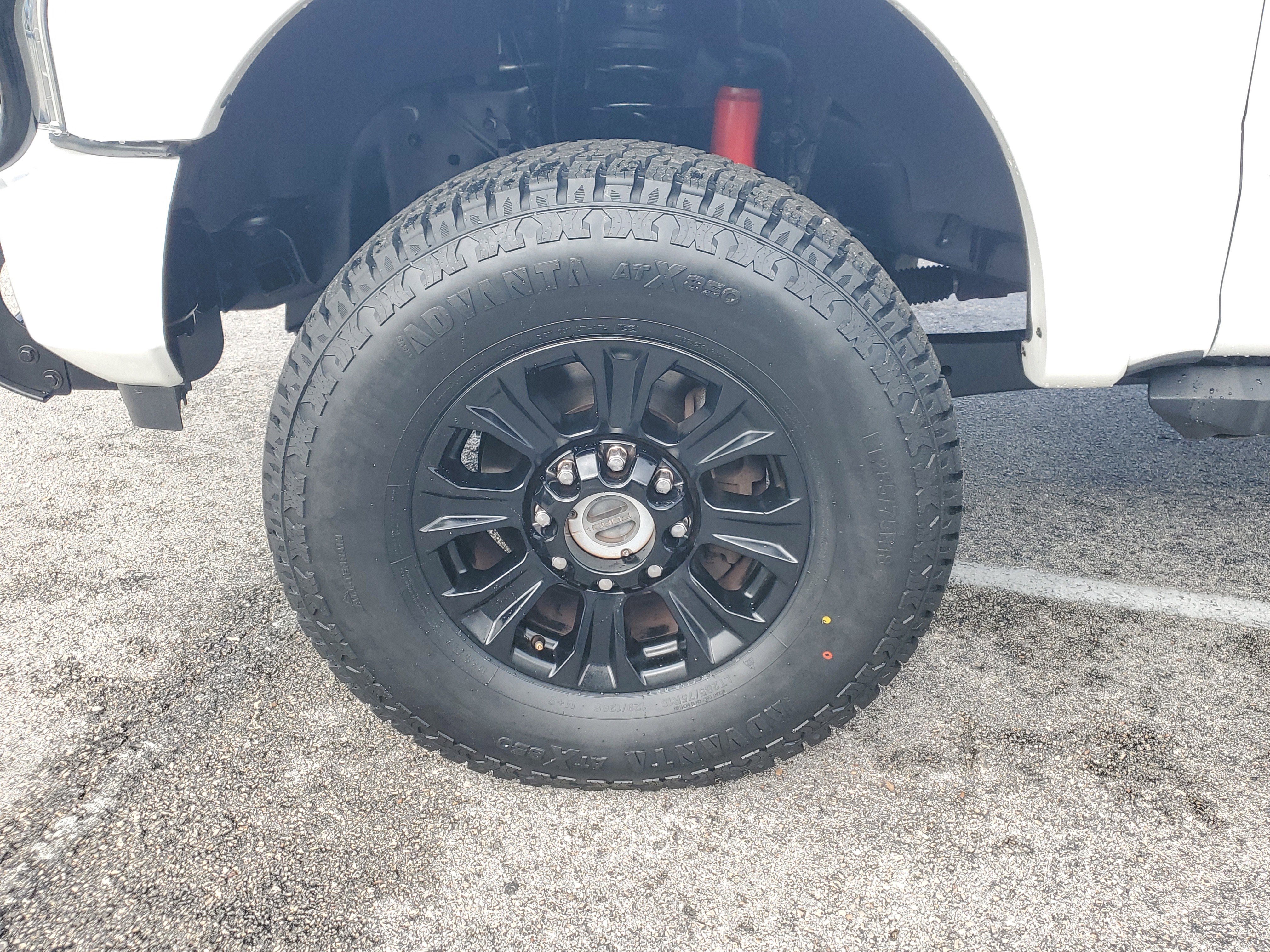 Used 2022 Ford F250 Platinum w/ Tremor Off-Road Package image 5