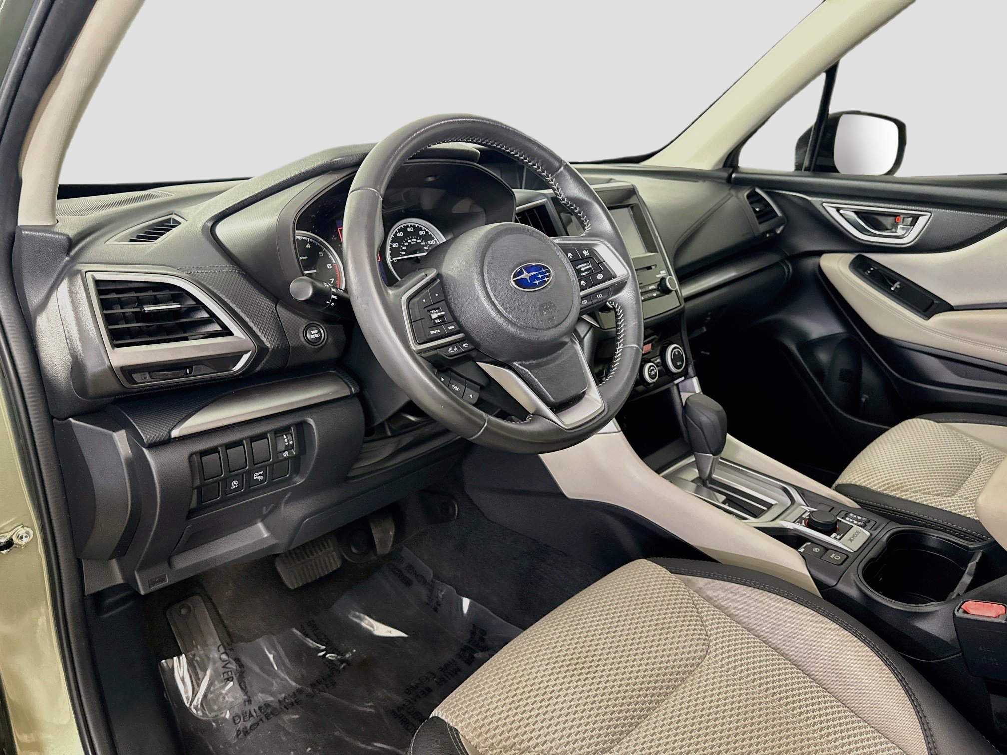 Used 2020 Subaru Forester Premium AWD/4WD image 23
