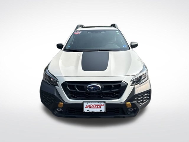 Used 2025 Subaru Outback Wilderness AWD/4WD image 3