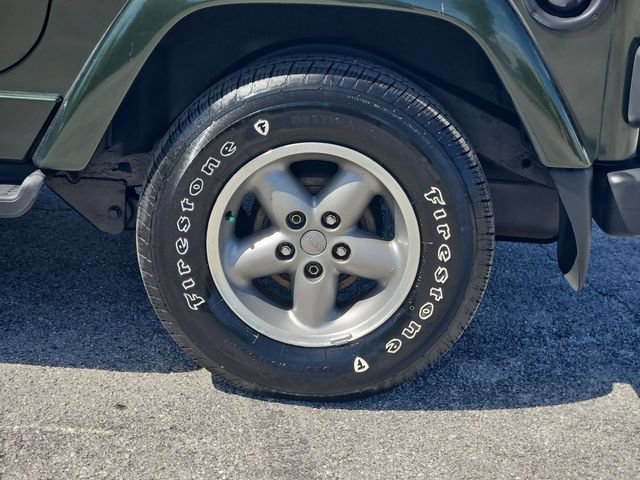 Used 1997 Jeep Wrangler Sahara AWD/4WD image 29
