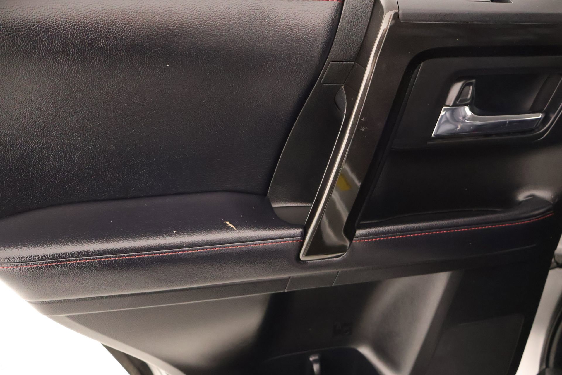 Used 2018 Toyota 4Runner TRD Off-Road Premium image 17