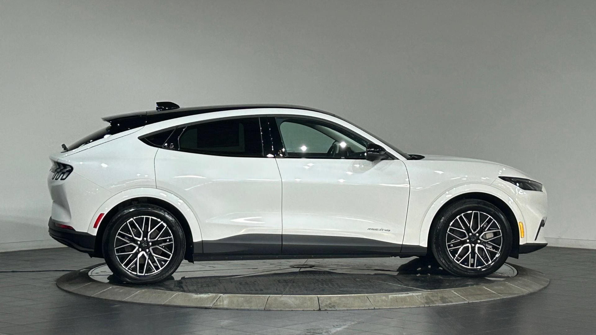 New 2026 Ford Mustang Mach-E Premium AWD/4WD image 11