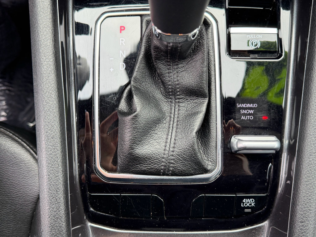 Used 2024 Jeep Compass Latitude AWD/4WD image 13