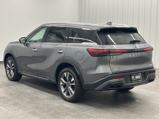 Used 2024 INFINITI QX60 Luxe w/ Performance Audio Package AWD/4WD image 4