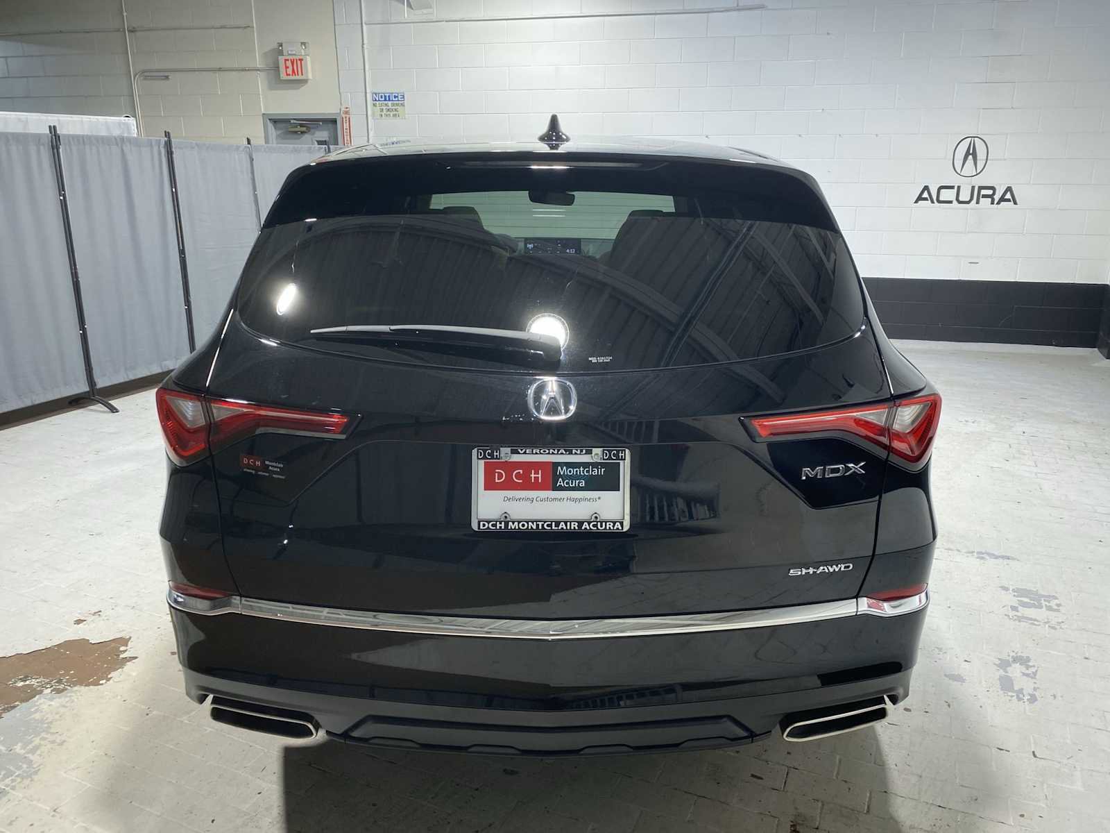 Used 2024 Acura MDX SH-AWD image 5