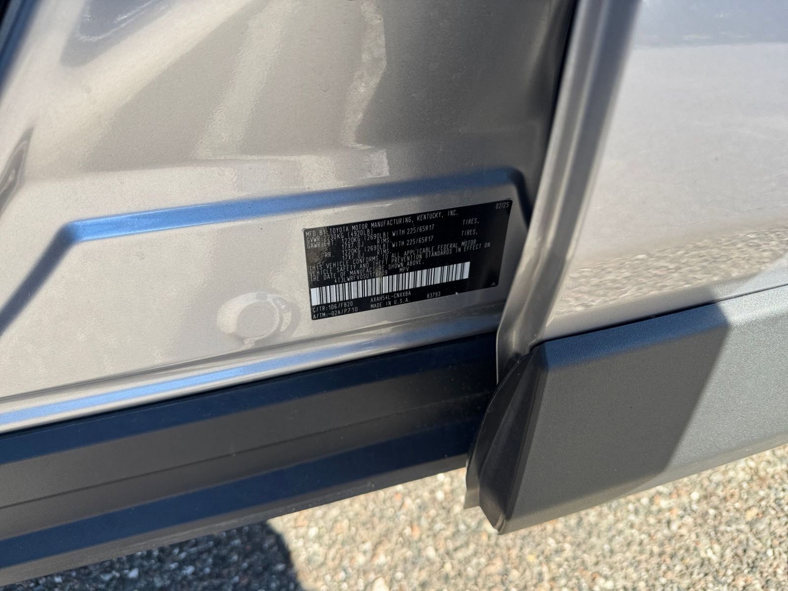 Used 2025 Toyota RAV4 LE image 28