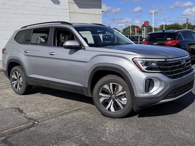 New 2026 Volkswagen Atlas SE image 7