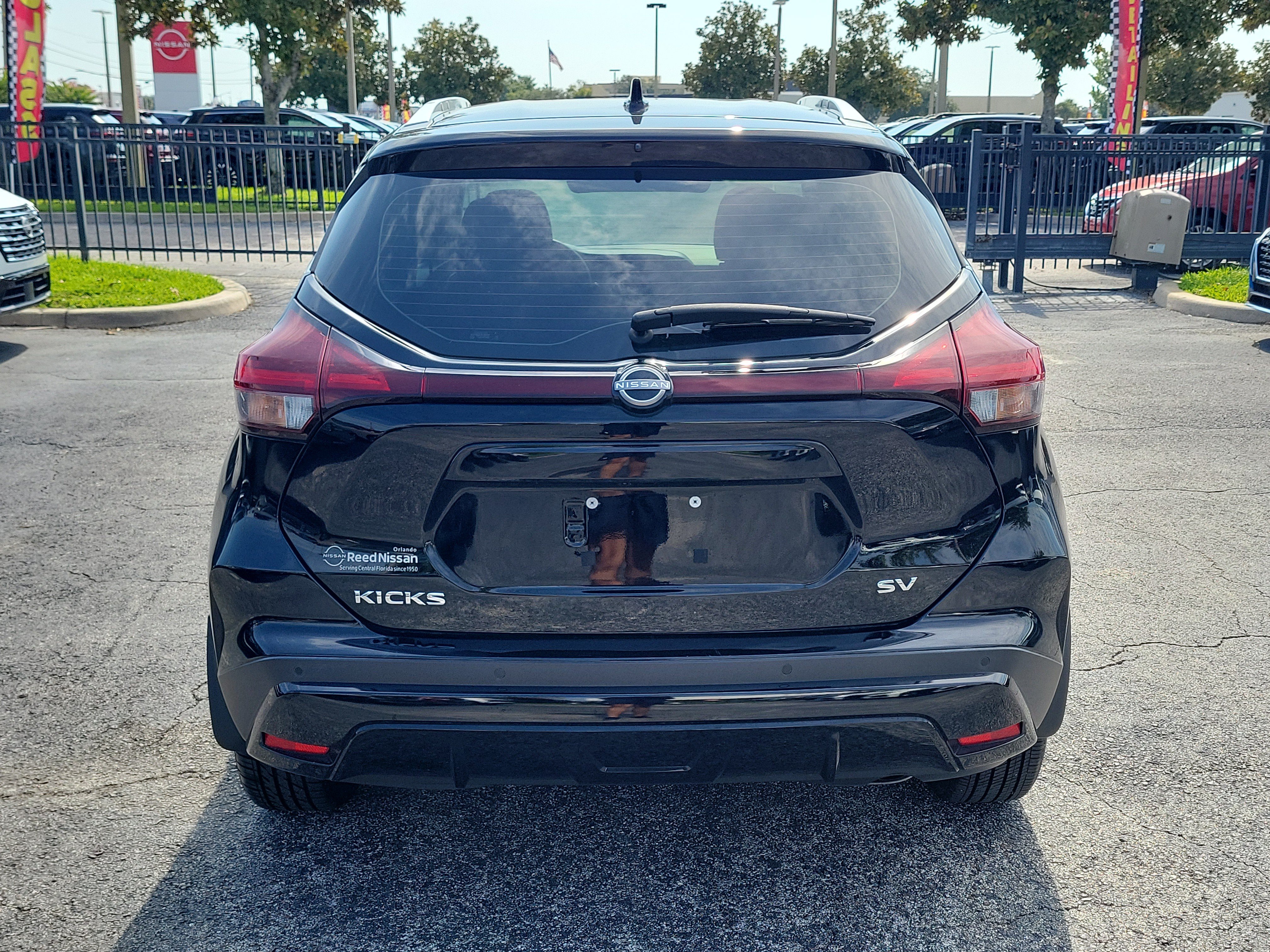 Certified 2024 Nissan Kicks SV FWD image 5