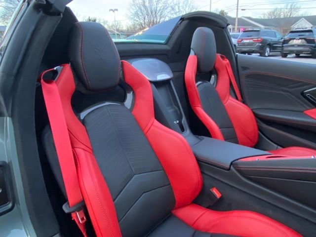 Used 2024 Chevrolet Corvette Z06 w/ Stealth Interior Trim Package image 21