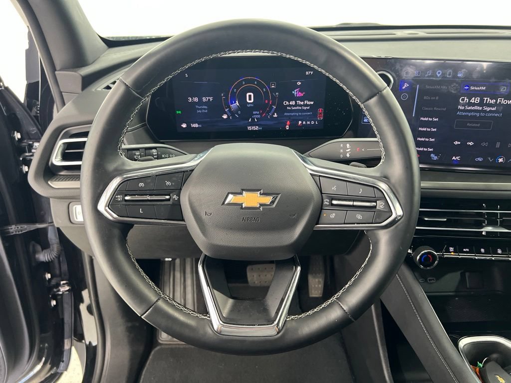 Used 2024 Chevrolet Traverse LS FWD image 10