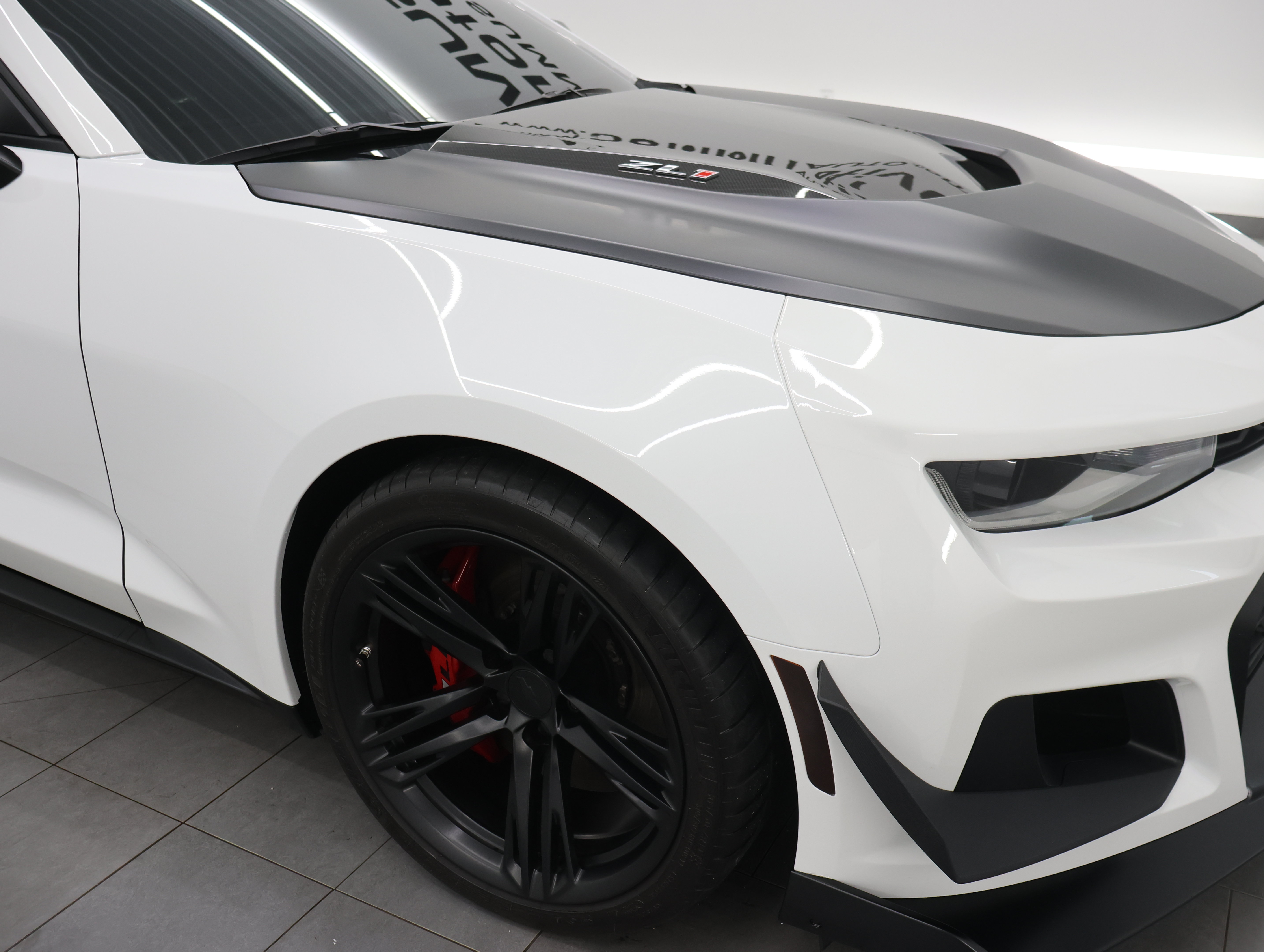 Used 2020 Chevrolet Camaro ZL1 RWD image 24