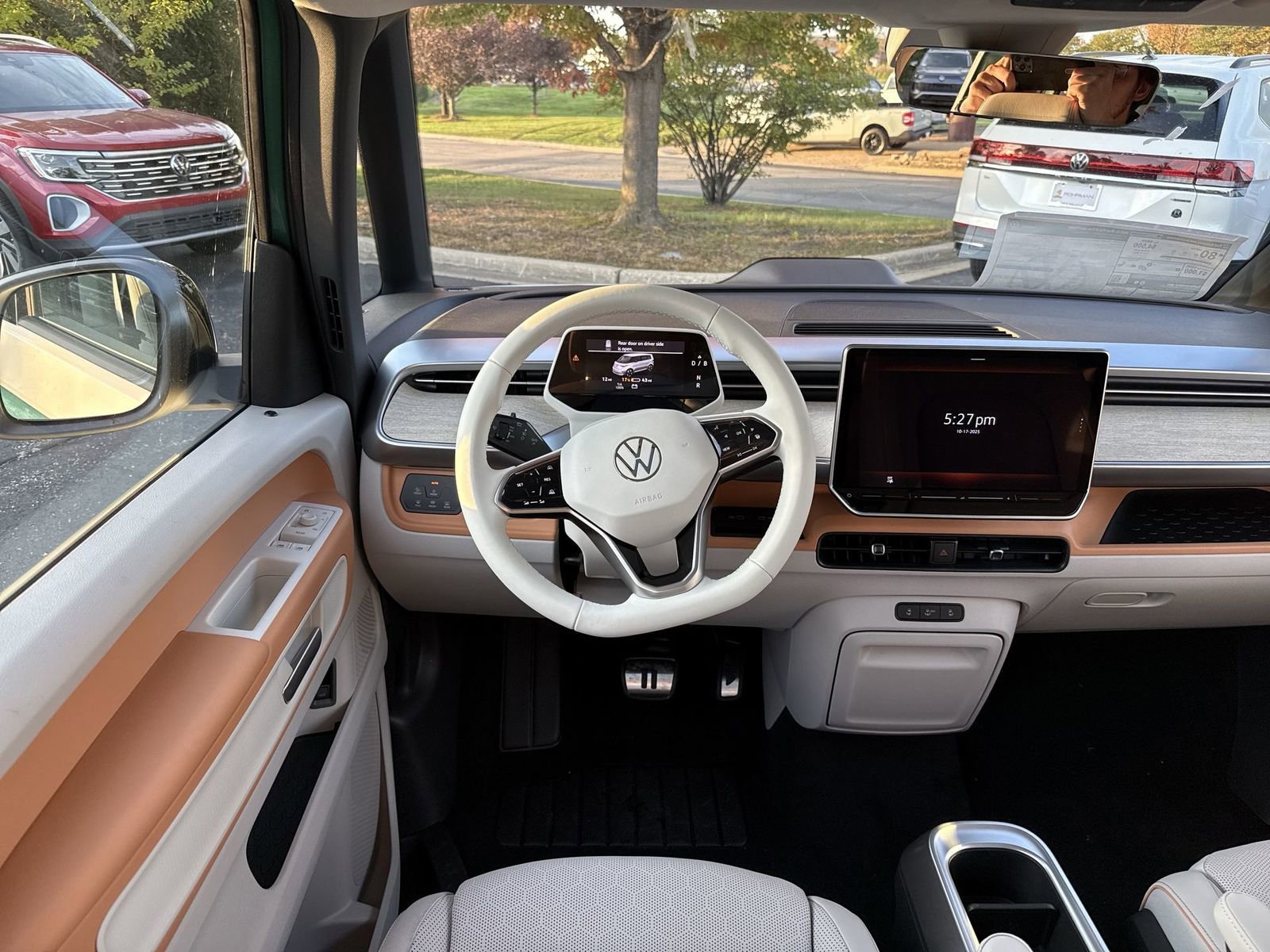 New 2025 Volkswagen ID. Buzz Pro S Plus image 14