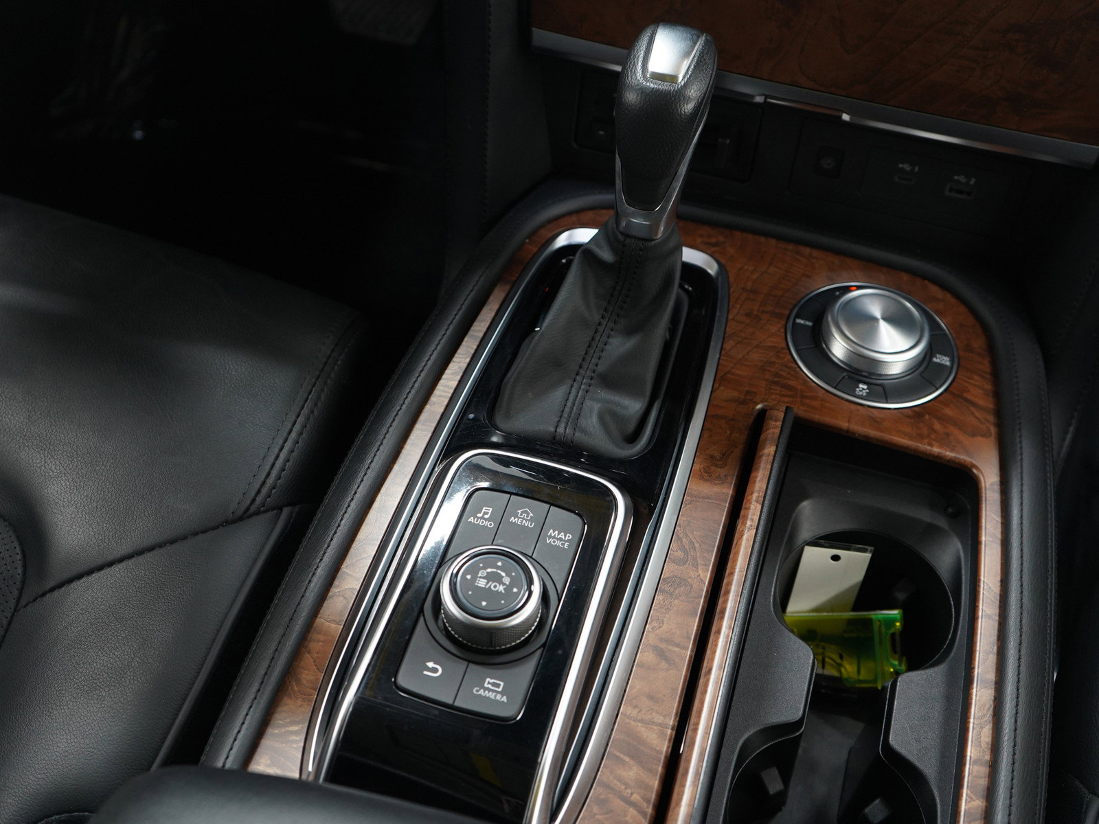 Used 2024 Nissan Armada SL image 20