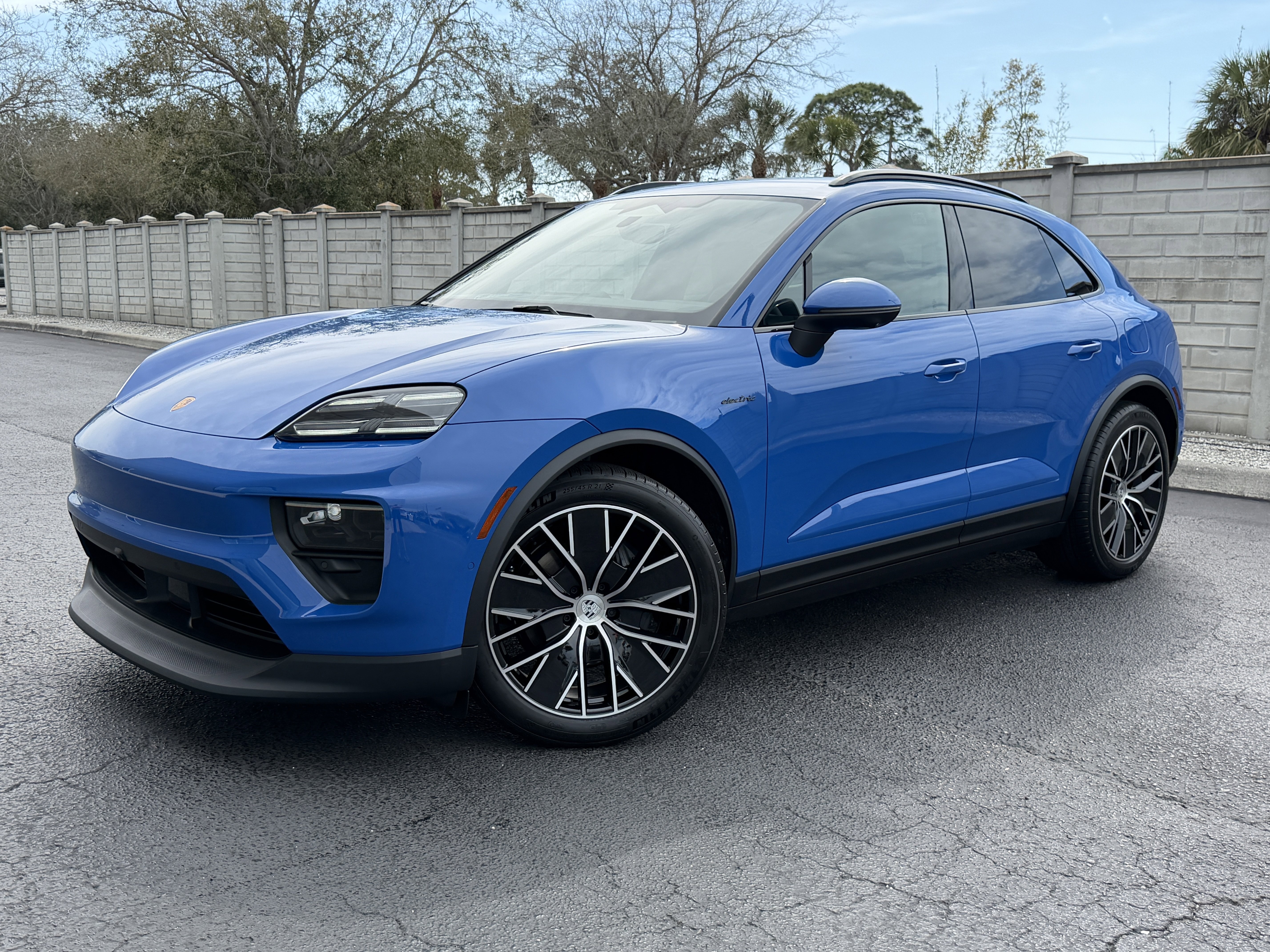 New 2026 Porsche Macan Electric image 1