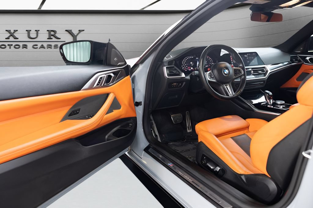 Used 2022 BMW M4 Competition w/ M Carbon Exterior Package RWD image 30