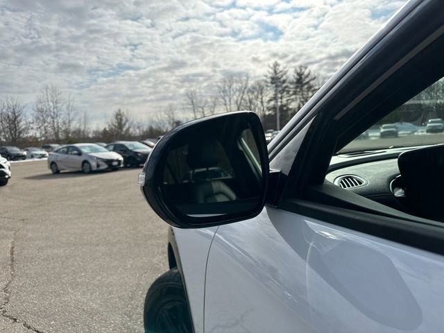 Used 2025 Buick Envista Sport Touring w/ Convenience II Package image 14