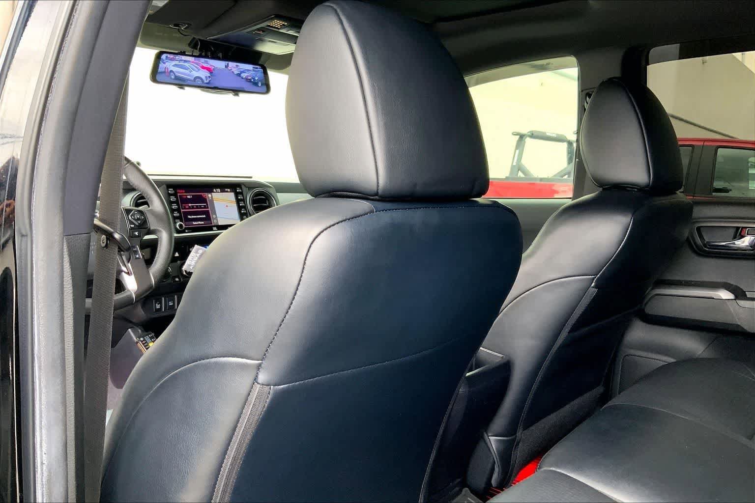 Used 2022 Toyota Tacoma 4x4 Double Cab image 12