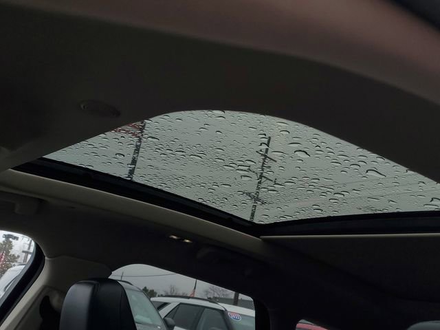 Used 2023 Lincoln Corsair Reserve w/ Equipment Group 201A image 14