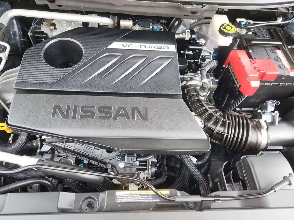 Used 2023 Nissan Rogue SV image 17
