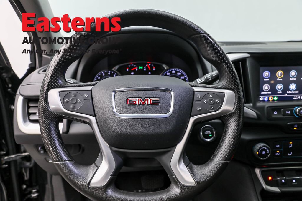 Used 2022 GMC Terrain SLE image 10