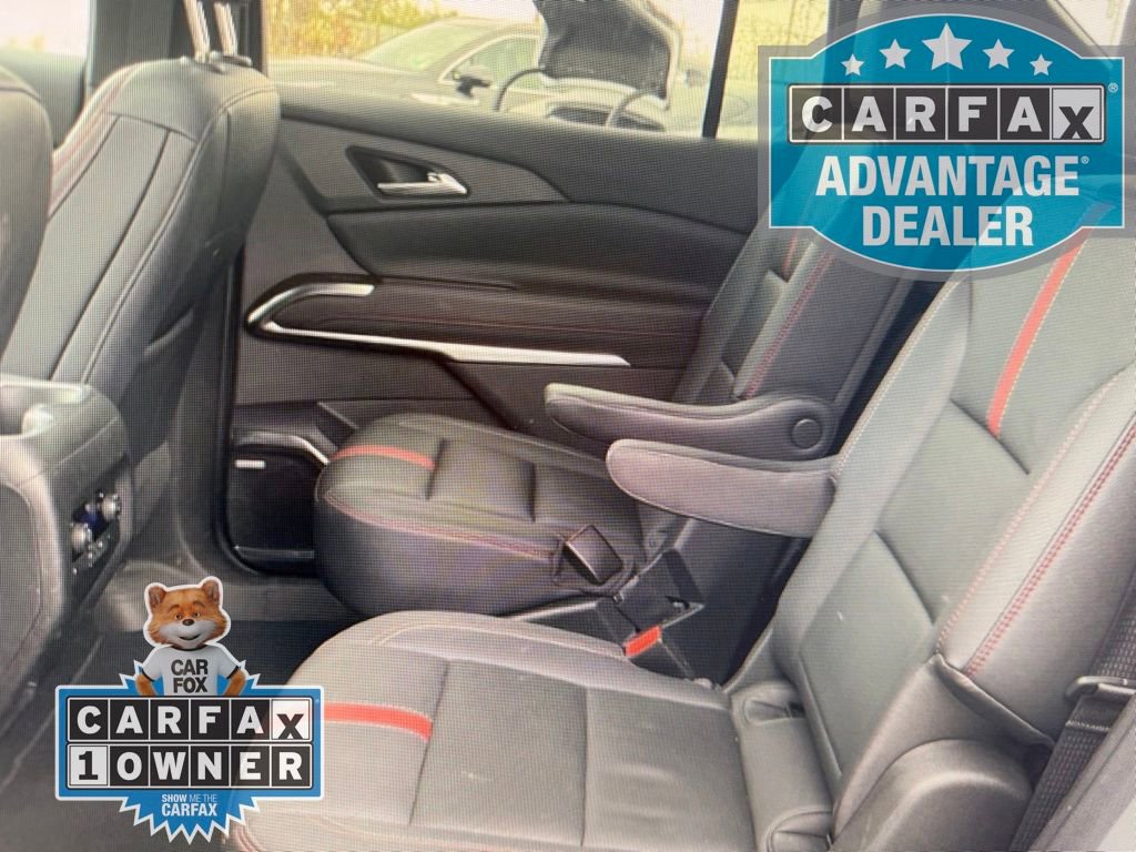 Used 2024 Chevrolet Traverse RS w/ LPO, Floor Liner Package AWD/4WD image 4