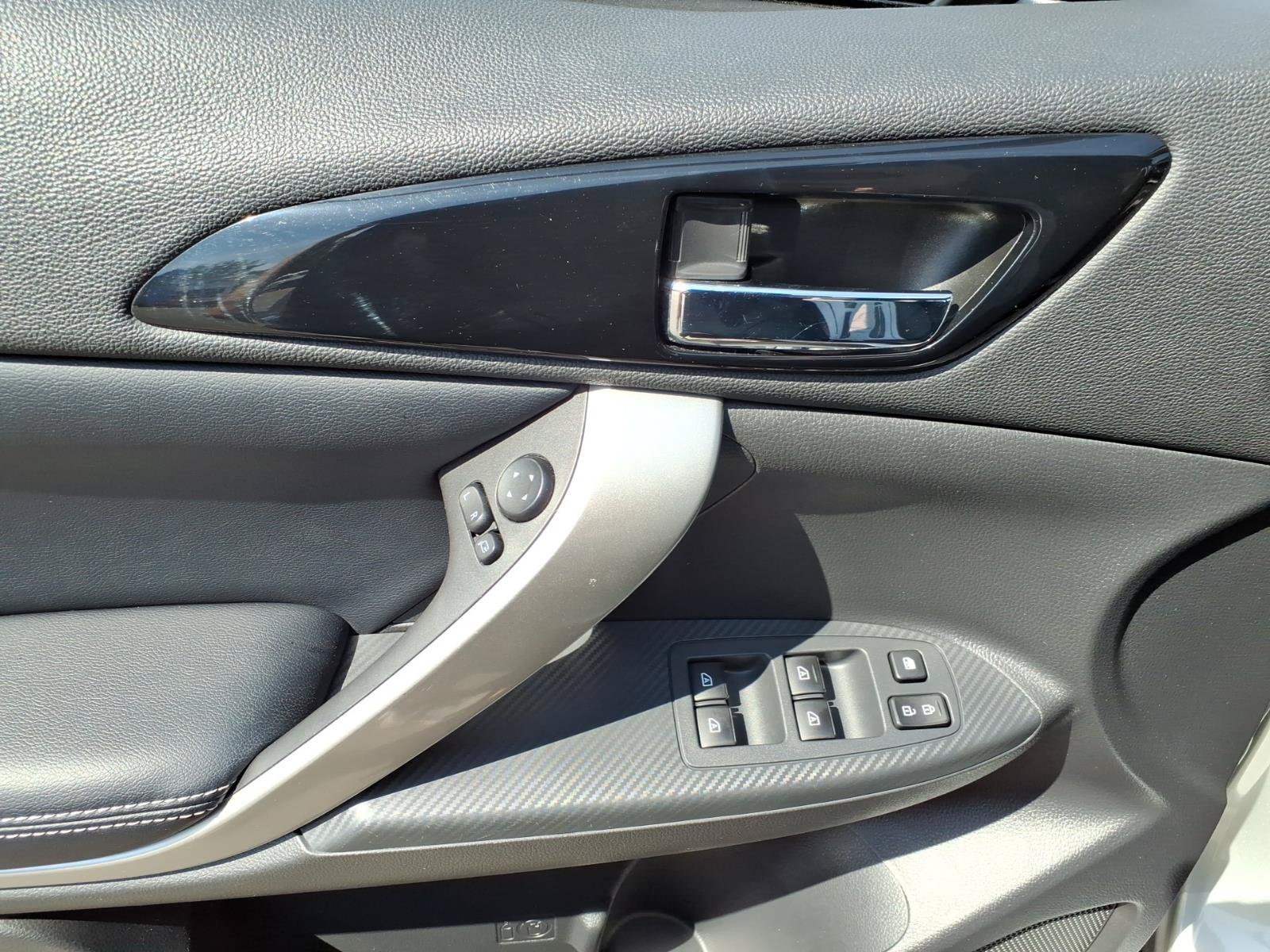 Used 2024 Mitsubishi Eclipse Cross SE AWD/4WD image 13