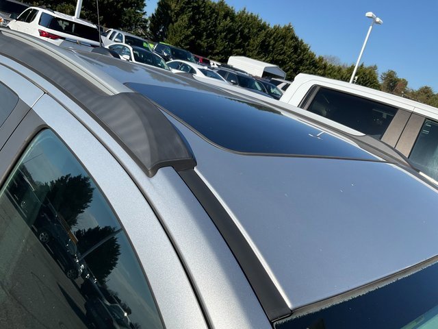 Used 2018 Buick Encore Premium image 9