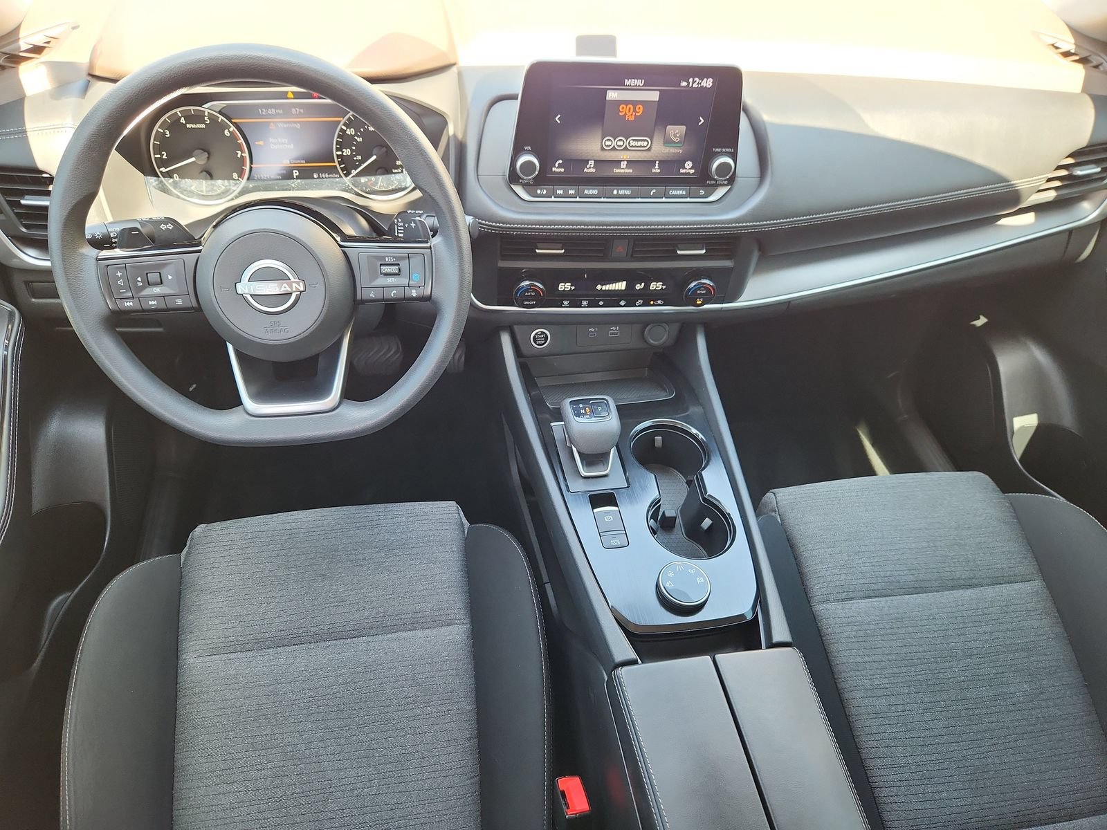 Used 2023 Nissan Rogue SV AWD/4WD image 12
