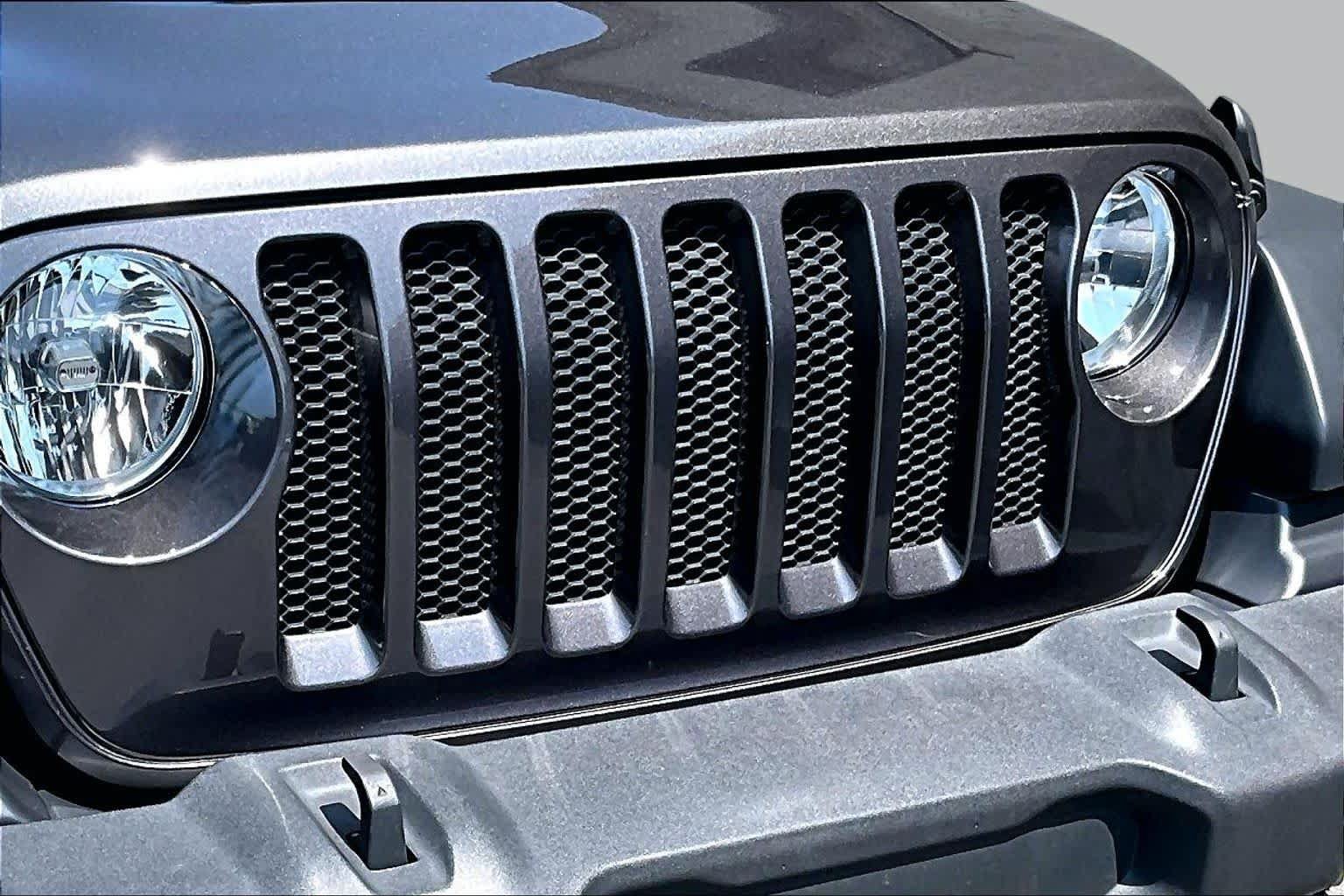 Used 2023 Jeep Wrangler Unlimited Sport AWD/4WD image 30