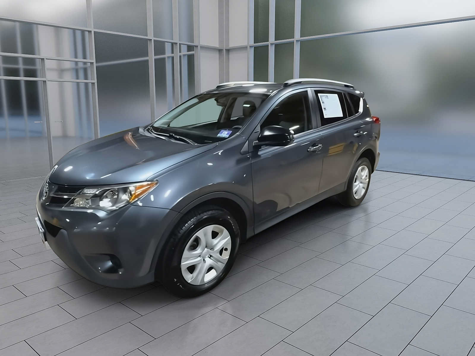 Used 2015 Toyota RAV4 LE AWD/4WD image 4