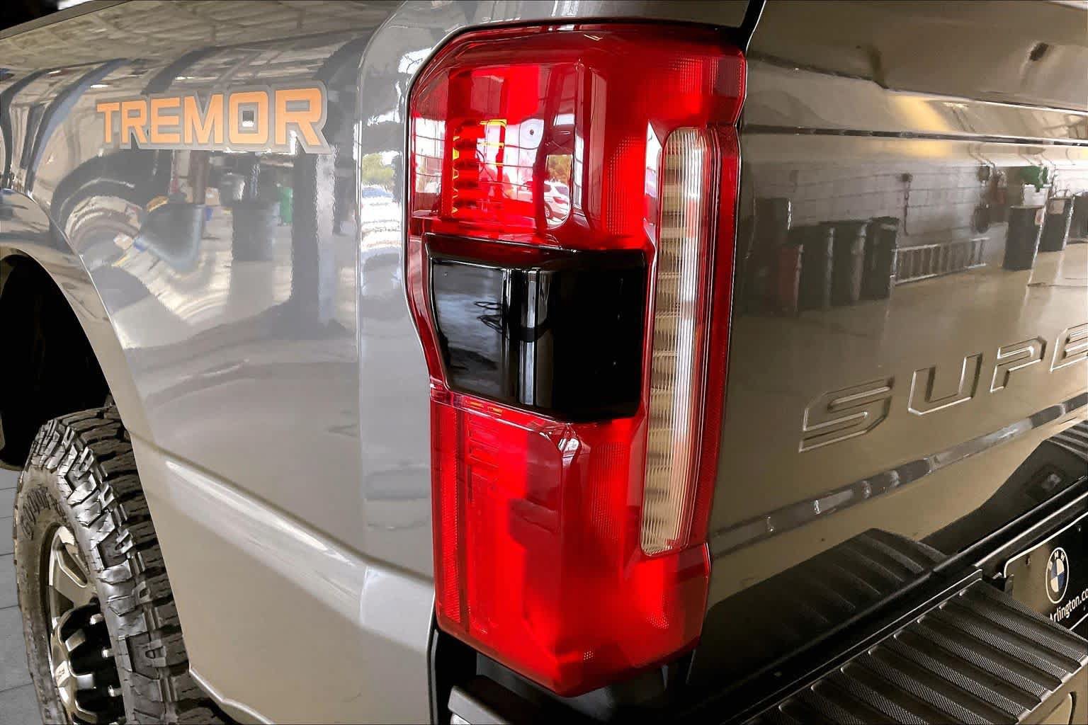 Used 2024 Ford F250 Lariat w/ Lariat Ultimate Package AWD/4WD image 26