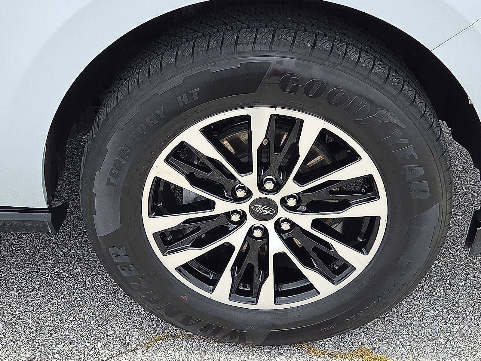 Used 2025 Ford Expedition Platinum AWD/4WD image 7