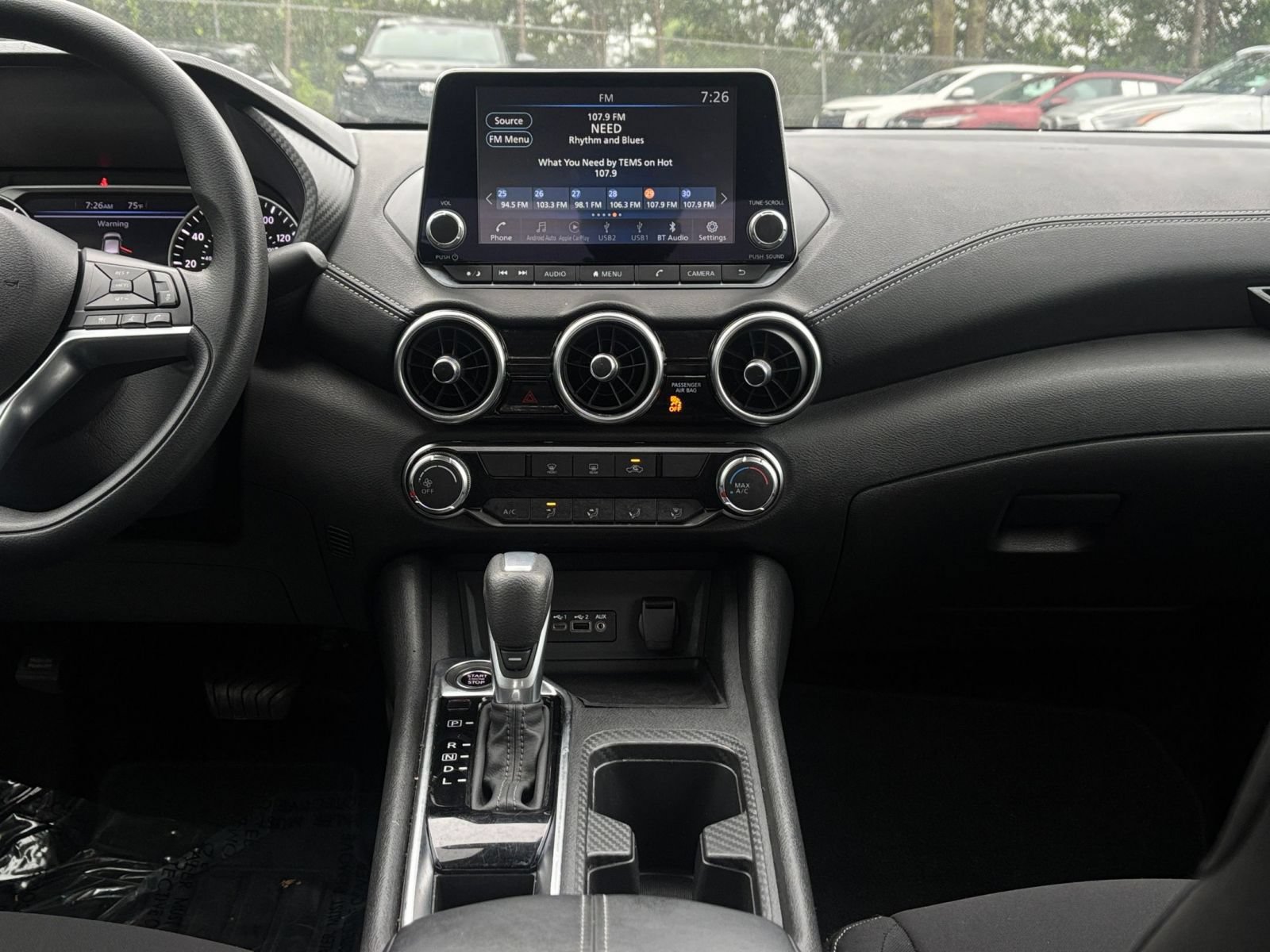 Used 2025 Nissan Sentra SV FWD image 17