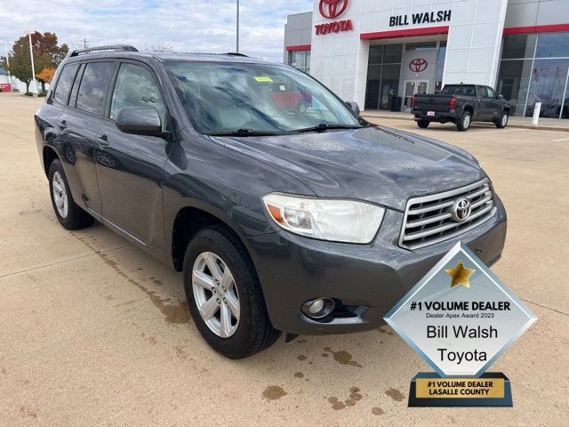 Used 2010 Toyota Highlander SE