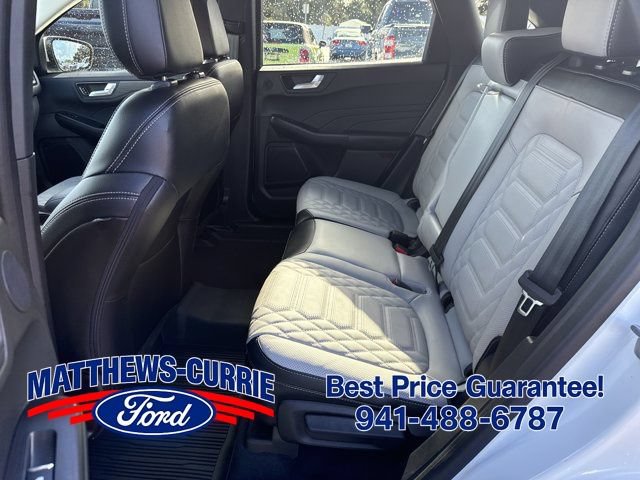 Used 2023 Ford Escape Platinum w/ Premium Technology Package FWD image 11