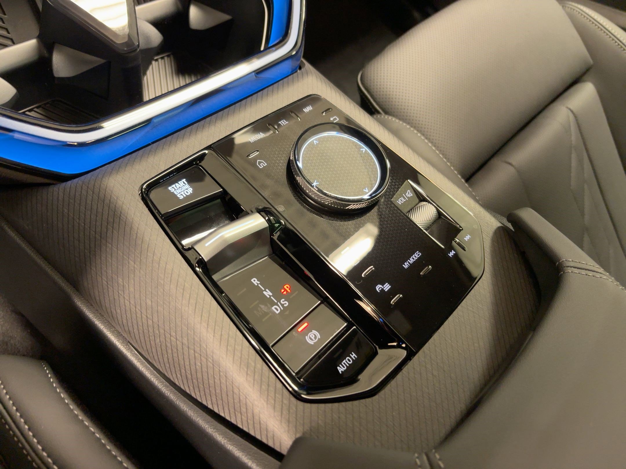 Used 2026 BMW X3 xDrive30 w/ M Sport Package image 27