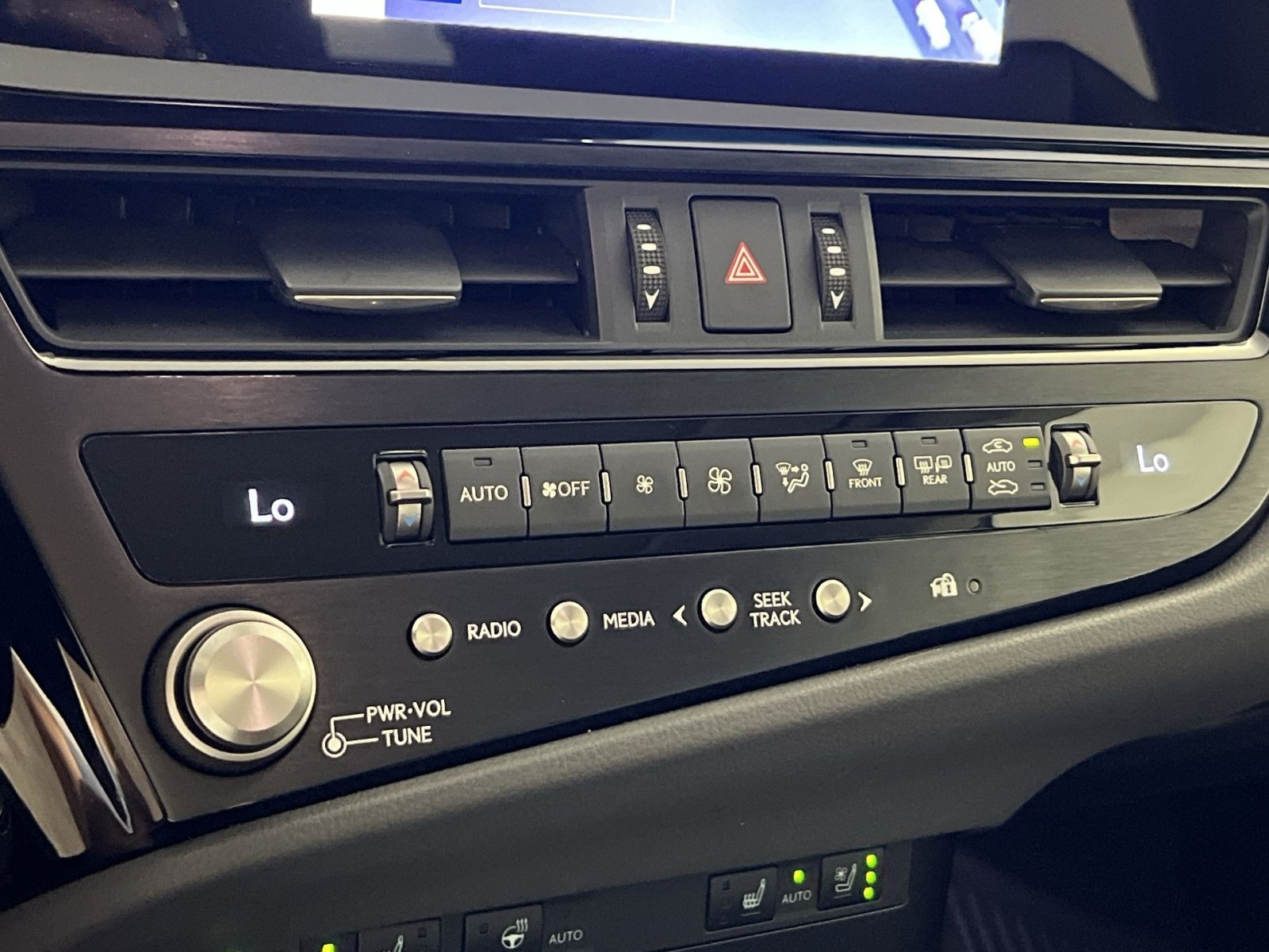 Used 2025 Lexus ES 350 w/ Premium Package FWD image 22