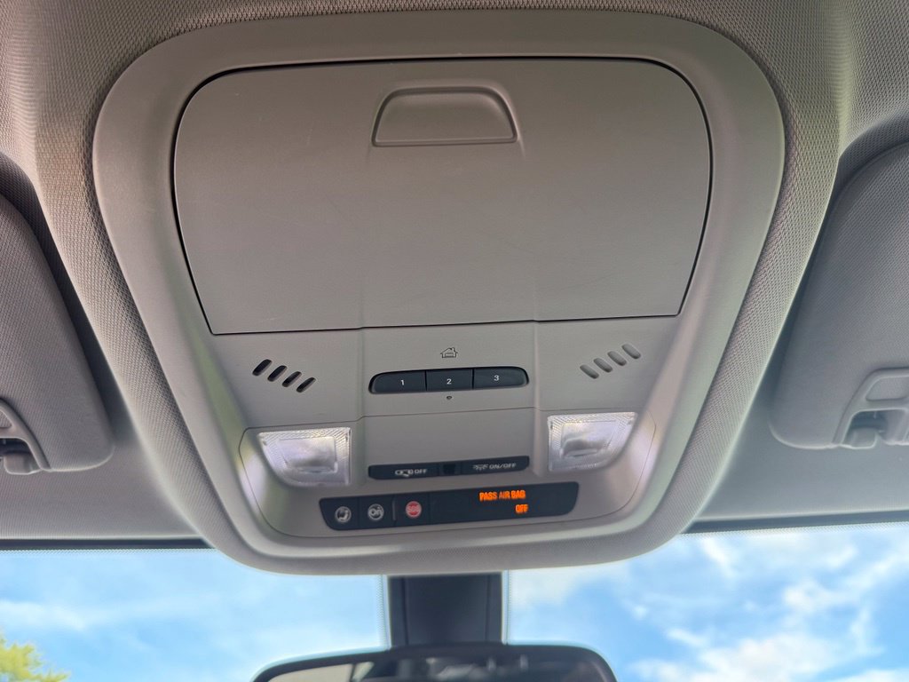 Used 2018 GMC Acadia SLT AWD/4WD image 22