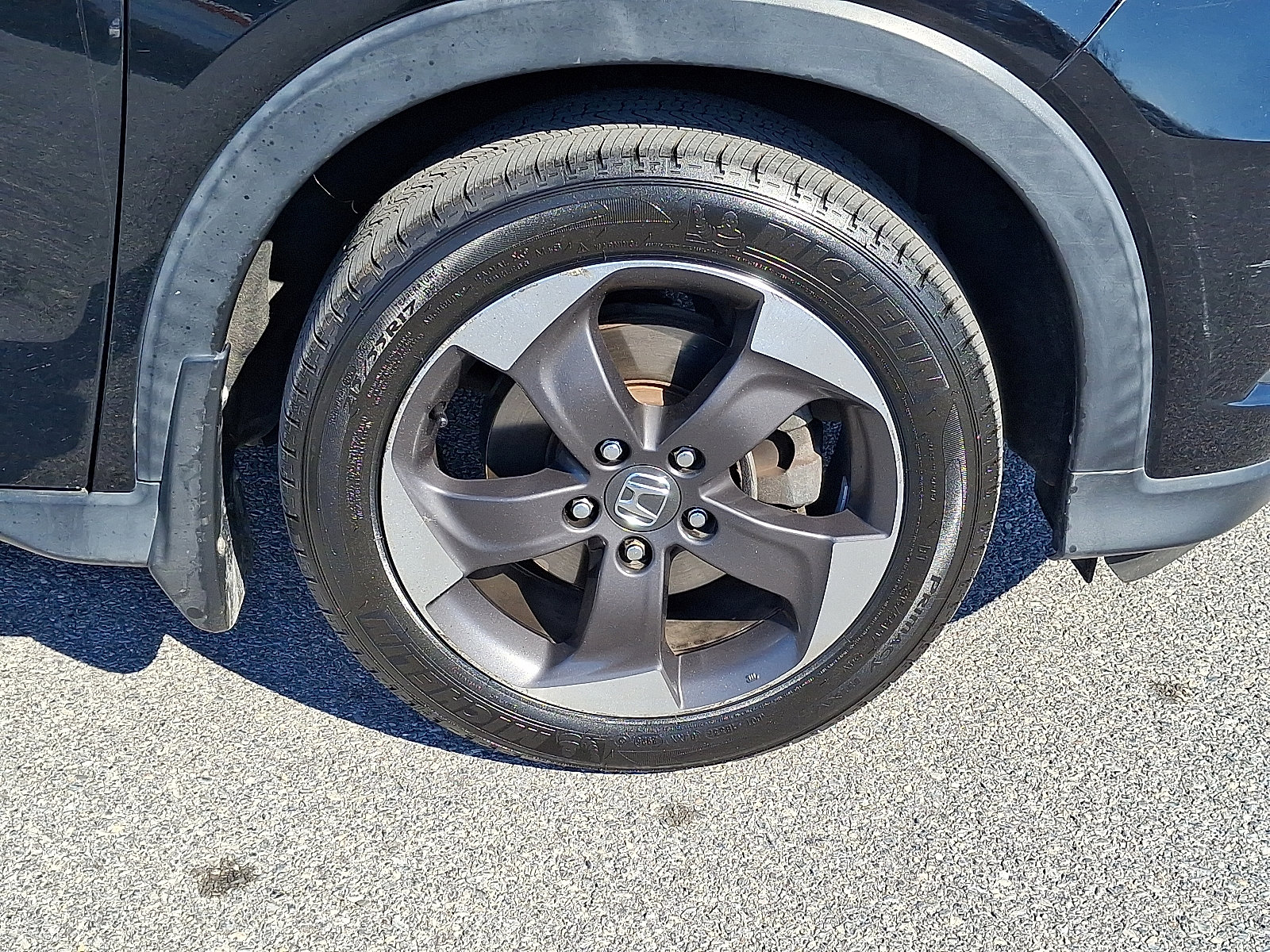 Used 2018 Honda HR-V EX image 8