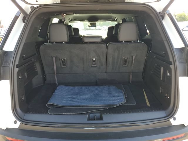Used 2024 GMC Acadia Elevation AWD/4WD image 35