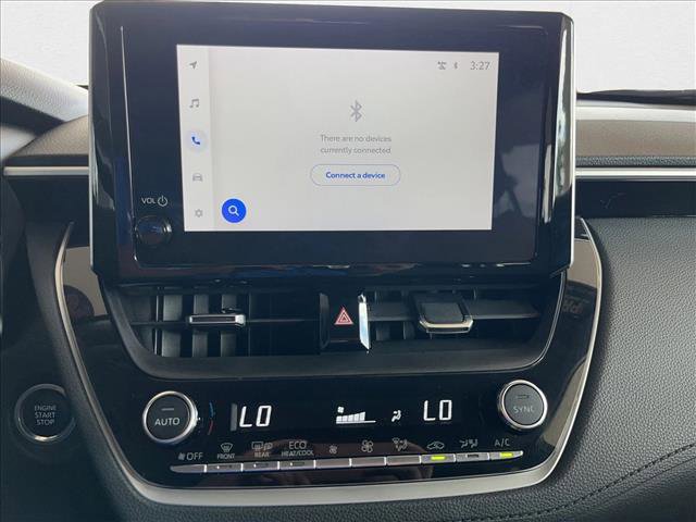 Used 2023 Toyota Corolla Cross XLE image 12