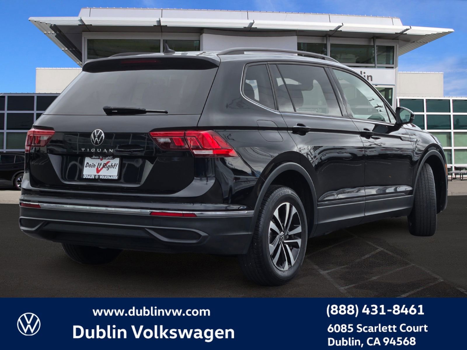Certified 2023 Volkswagen Tiguan S w/ Driver Assistance Package FWD image 4