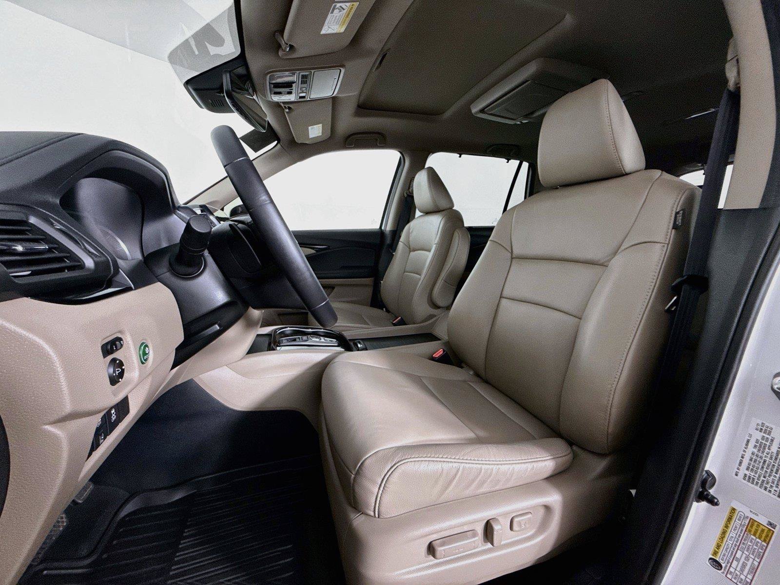 Used 2021 Honda Pilot Touring image 23