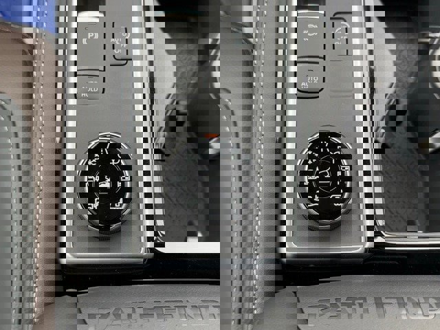 New 2025 Nissan Pathfinder Platinum w/ Cargo Package image 31