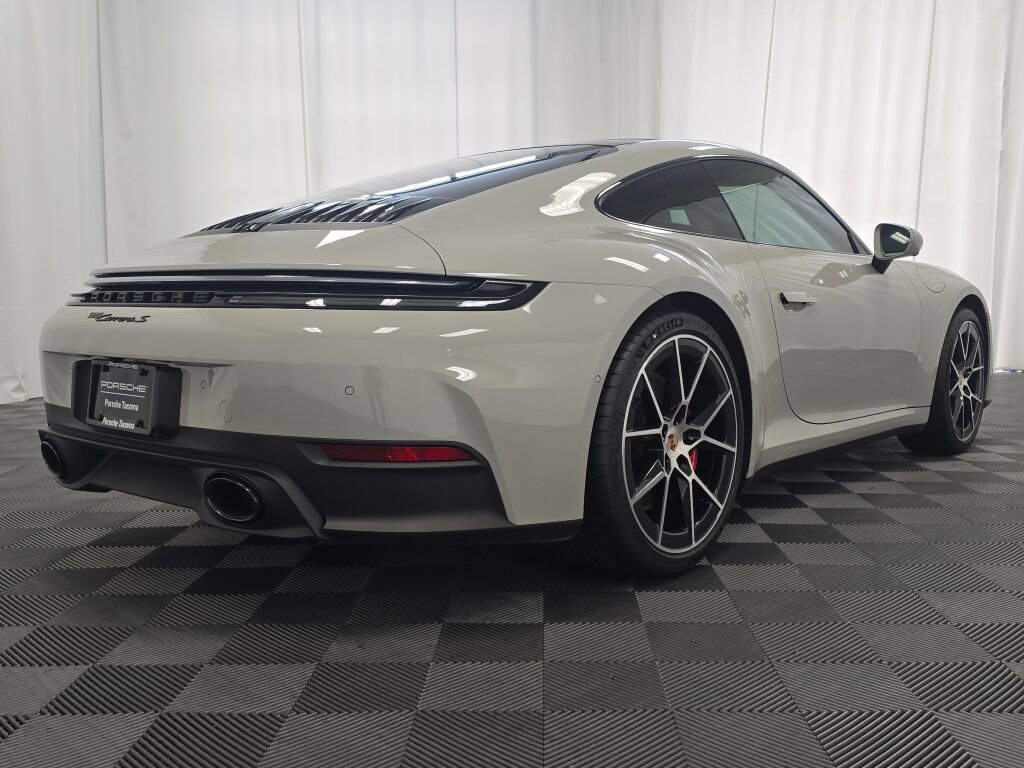 New 2025 Porsche 911 Carrera S image 7