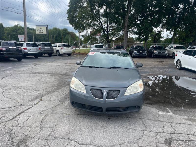 Used 2008 Pontiac G6 Sedan w/ Sport Package FWD image 2
