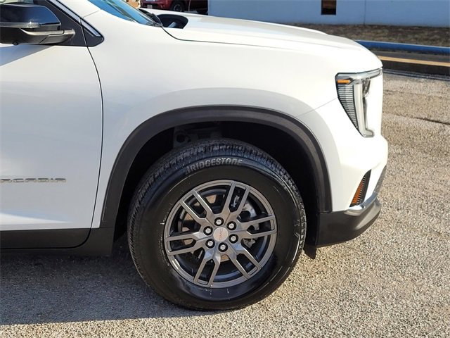 Used 2025 GMC Acadia Elevation image 7