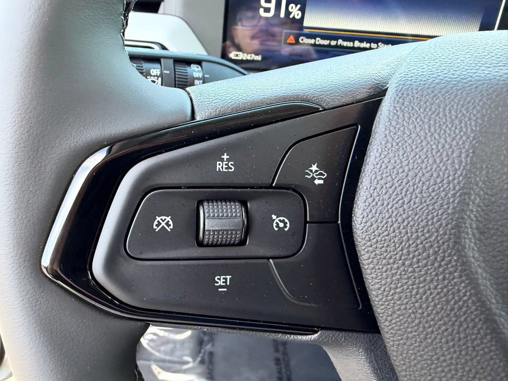 New 2027 Chevrolet Bolt LT w/ Comfort Package FWD image 22